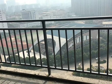 更換陽臺(tái)護(hù)欄,選購(gòu)新護(hù)欄需要注意哪些問題？